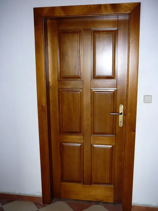 Kazetové dveře z masivu