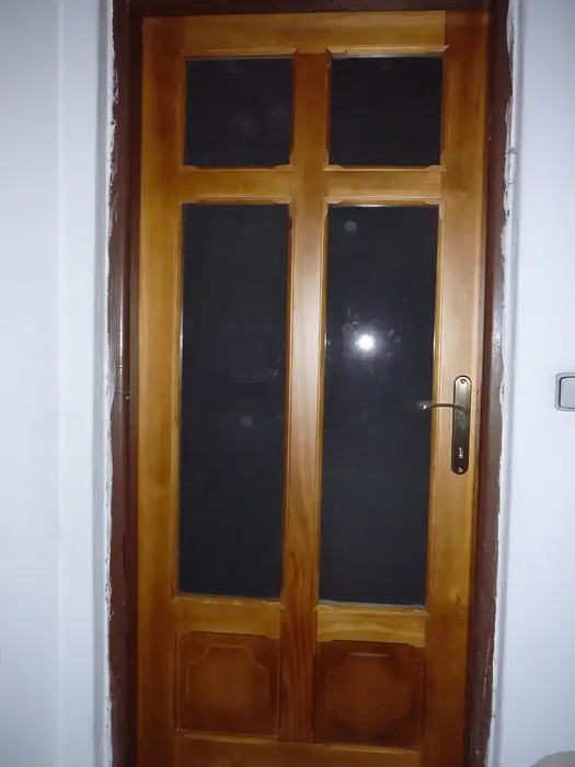 Prosklené dveře z masivu