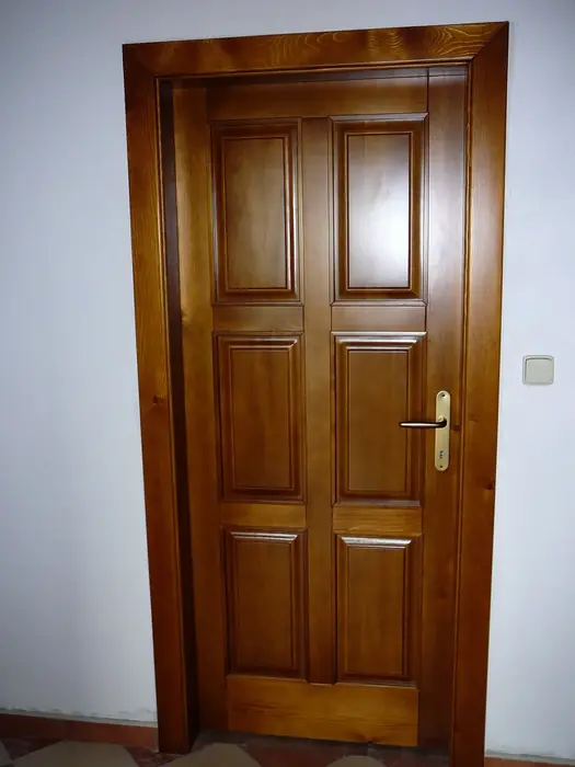 Kazetové dveře z masivu