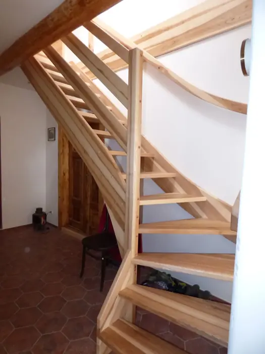 Schodiště s podestou