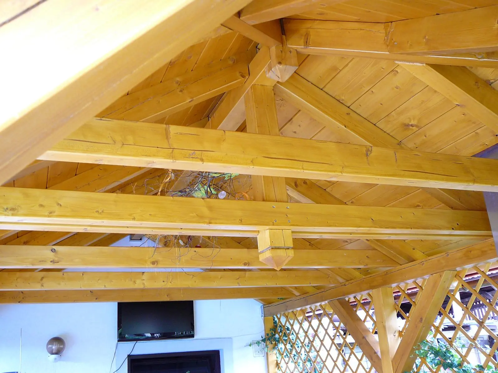 Krov pergoly – detail